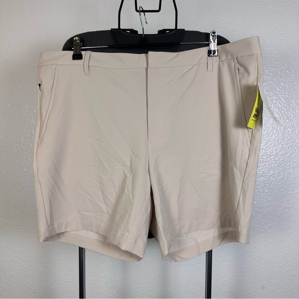 All in Motion | Men's Tan Golf Shorts‎